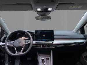 Volkswagen Golf VIII 2.0 TDI Life DSG LED Kamera Lenkradhzg