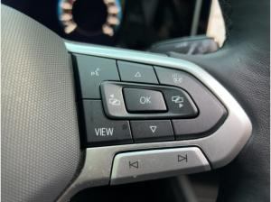 Volkswagen Golf VIII 2.0 TDI Life DSG LED Kamera Lenkradhzg