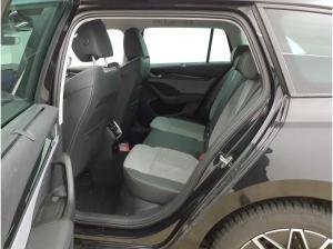 Skoda Octavia Combi Selection Tour 2.0 TDI 110kW DSG - AHK + Keyless + Licht&Sicht + Navi+ Standhzg + LM