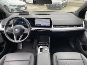 BMW 225 e xDrive Active Tourer || LuxuryLine HUD 360°