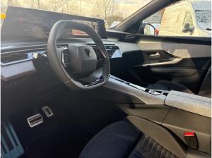 Peugeot 3008 GT Elektro 210 Navi LED ACC El. Heckklappe