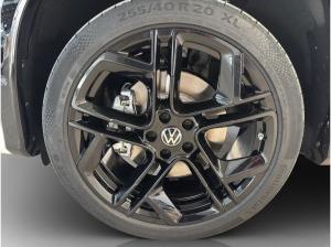 Volkswagen Tayron R-Line 2.0TSI 265 PS *BLACK STYLE*MATRIX*NAV*AHK*PANO*STANDHZG*WKR*75.190€