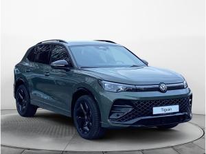 Volkswagen Tiguan R-Line 2,0 l TDI SCR  "Zulassung bis 31.03." "8-Fach-Bereifung