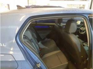 Volkswagen Golf VIII 2.0 TDI DSG Goal Navi DAB+ LEDPlus FrontAssist TravelAssist AHK