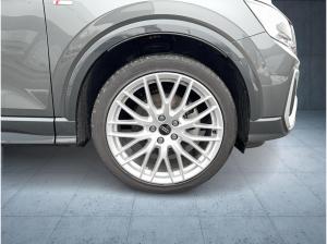 Audi Q2 S line 35 TFSI S tr. AHK 19 FLA ACC Cam Navi