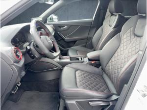 Audi SQ2 TFSI S tr. PANO Matrix AHK 19 PDCam Navi