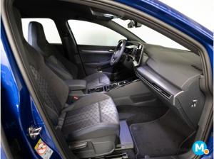 Volkswagen Golf R-Line 1,5 l eTSI 7-Gang-DSG LM18' Sitzhzn