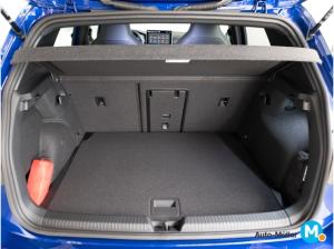 Volkswagen Golf R-Line 1,5 l eTSI 7-Gang-DSG LM18' Sitzhzn