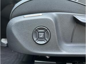 Volkswagen T-Roc NEUES Modell Style 1.5 l eTSI OPF 110 kW (150 PS) 7-Gang DSG