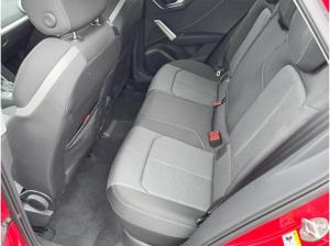 Audi Q2 Advanced 35 TDI S tr Matrix ACC AHK AUT 18