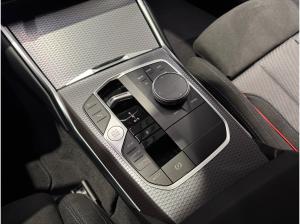 BMW 320 320d xDrive Touring M-Sportpaket AHK/ACC/KomfZug