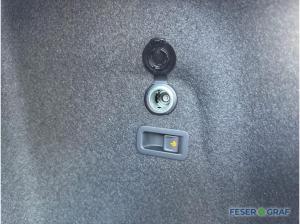 Volkswagen Golf Variant 2.0 TDI DSG R-Line NAV AHK HUD 18