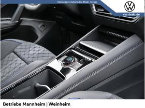 Volkswagen Tiguan R-Line 2.0 TDI 4MOTION DSG AHK NAVI Pano