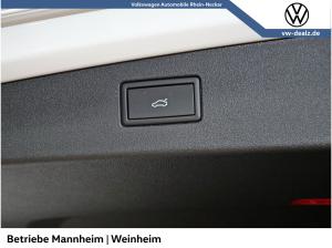 Volkswagen Tiguan R-Line 1.5 eTSI DSG NAVI Head-Up LED DAB