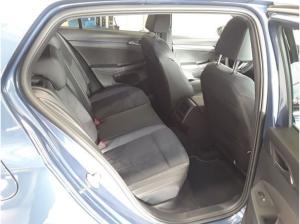 Volkswagen Golf VIII 1.5 eTSI DSG Edition 50 Navi LEDPlus DCC DAB+ FrontAssist