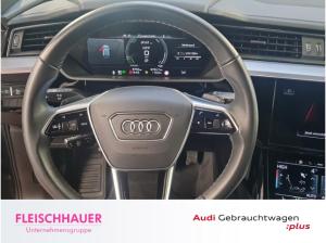 Audi Q8 55 quattro advanced AHK+HeadUp+LM20+Matrix+APS-Plus+