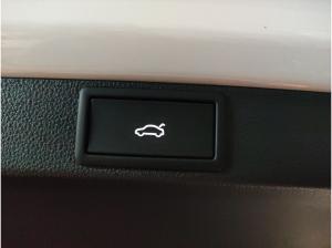 Skoda Octavia Combi Tour 2.0 TDI DSG AHK NAVI ACC LED