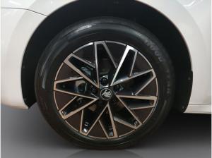 Skoda Octavia Combi Tour 2.0 TDI DSG AHK NAVI ACC LED