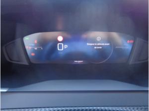 Peugeot 2008 Hybrid 145 e-DSC Allure Allwetterr., Navi