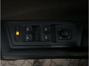 Volkswagen T-Roc 1.0 TSI Life 6-Gang LED PDC Sitzhzg