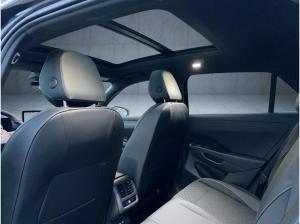 Volkswagen T-Roc NEUES Modell R-Line 1.5 l eTSI OPF 110 kW (150 PS) 7-Gang-DSG **SOFORT VERFÜBAR!**