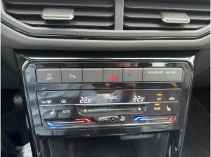 Volkswagen T-Cross 1.0 TSI Life DSG Navi ACC CarPlay LED