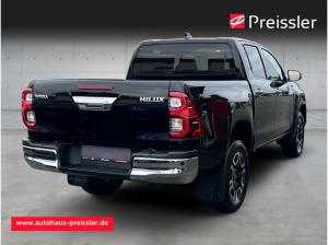 Toyota Hilux 4x4 2,8 l Double Cab AT 4X4 Executive Navi JBL LED Sperrdiff. Apple CarPlay