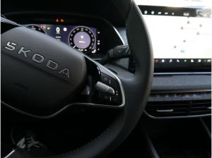 Skoda Octavia Combi 1.5 TSI DSG Balance SHZ NAVI AHK ACC LED *927*