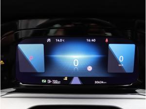 Volkswagen Golf VIII Life 2.0 TDI DSG / Navi, App, LED, RFK