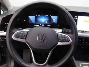 Volkswagen Golf VIII Life 2.0 TDI DSG / Navi, App, LED, RFK