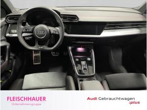 Audi A3 35 TFSI S line DSG ACC LED Rückfahrkam. CarPlay Navi Tel.-Vorb. DAB AHK Keyless Temp