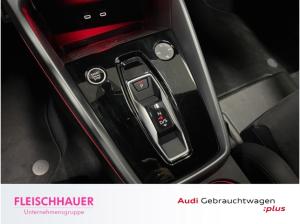 Audi A3 35 TFSI S line DSG ACC LED Rückfahrkam. CarPlay Navi Tel.-Vorb. DAB AHK Keyless Temp