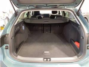 Volkswagen Passat Variant Business eTSI DSG