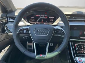 Audi S8 TFSI / tiptronic