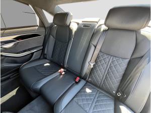 Audi S8 TFSI / tiptronic