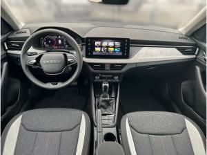 Skoda Kamiq Balance 1,5 TSI DSG ACC SHZ PDC AHK *SONDERAKTION*