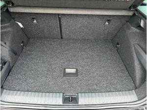 Skoda Kamiq Balance 1,5 TSI DSG ACC SHZ PDC AHK *SONDERAKTION*