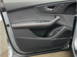 Audi Q8 SUV TDI quattro Allradlenkung Matrix Panorama