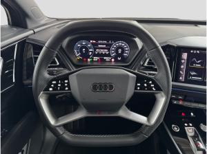 Audi Q4 e-tron 55 quattro S-trc S-Line AHK Matrix 360°