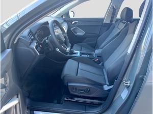 Audi Q3 advanced 35TFSI S-trc Virtual LED CAM Navi