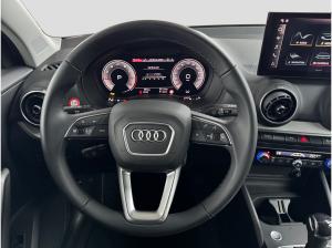 Audi Q2 advanced 35TFSI S-trc Virtual AHK Navi LED