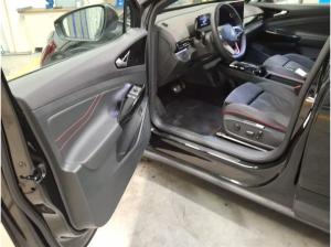 Volkswagen ID.5 ⚡ GTX ⚡ 4MOTION WÄRMEPUMPE, MATRIX, AHK, PANO, IQ.DRIVE