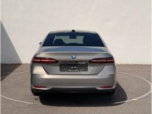 BMW 530 530e LC PROF+PANO+HUD+ICONOC GLOW+DAP+PAP