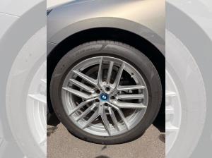 BMW 530 530e LC PROF+PANO+HUD+ICONOC GLOW+DAP+PAP