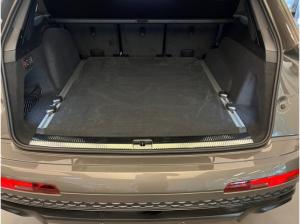 Audi Q7 3,0 TFSI e quattro S line Matrix AZV
