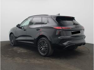 Audi Q3 SUV TFSI quattro S-tronic | TechPro,Pano,AHK