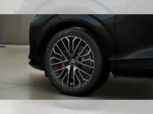 Audi Q3 SUV TFSI quattro S-tronic | TechPro,Pano,AHK