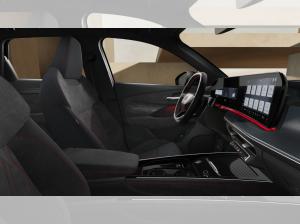 Audi Q3 SUV TFSI quattro S-tronic | TechPro,Pano,AHK