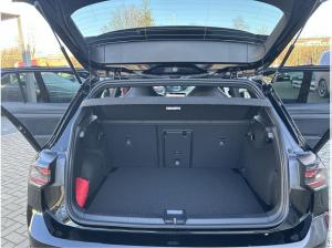 Volkswagen Golf R-Line 1.5 l DSG Black Style LED Matrix SOFORT VERFÜGBAR