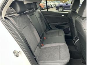 Volkswagen Golf Style 1.5 l eTSI OPF DSG CarPlay ACC